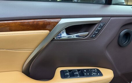 Lexus RX IV рестайлинг, 2016 год, 4 500 000 рублей, 17 фотография