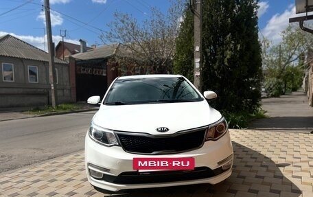KIA Rio III рестайлинг, 2016 год, 1 155 000 рублей, 5 фотография