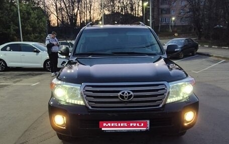 Toyota Land Cruiser 200, 2015 год, 3 980 000 рублей, 11 фотография