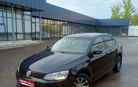 Volkswagen Jetta VI, 2013 год, 940 000 рублей, 12 фотография