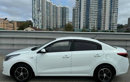 KIA Rio IV, 2018 год, 1 530 000 рублей, 5 фотография