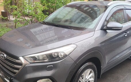Hyundai Tucson III, 2018 год, 1 750 000 рублей, 16 фотография
