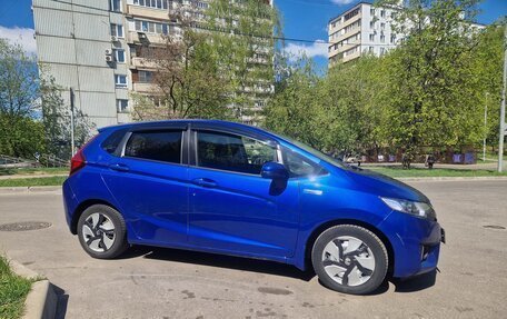 Honda Fit III, 2014 год, 970 000 рублей, 2 фотография