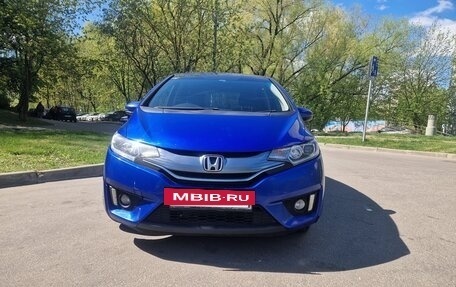 Honda Fit III, 2014 год, 970 000 рублей, 4 фотография