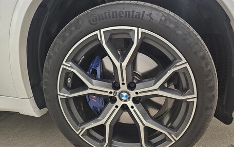 BMW X5, 2021 год, 9 650 000 рублей, 3 фотография