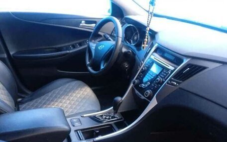 Hyundai Sonata VI, 2012 год, 1 300 000 рублей, 5 фотография