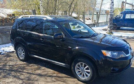 Mitsubishi Outlander III рестайлинг 3, 2008 год, 1 200 000 рублей, 4 фотография