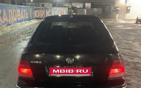 Volkswagen Bora, 2005 год, 299 999 рублей, 3 фотография
