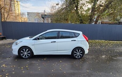 Hyundai Solaris II рестайлинг, 2012 год, 790 000 рублей, 1 фотография