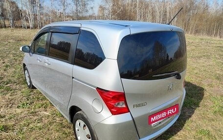 Honda Freed I, 2009 год, 1 150 000 рублей, 7 фотография