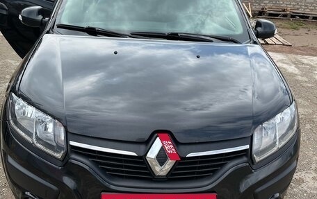 Renault Sandero II рестайлинг, 2014 год, 750 000 рублей, 2 фотография