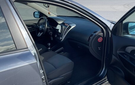 KIA cee'd I рестайлинг, 2010 год, 885 000 рублей, 18 фотография