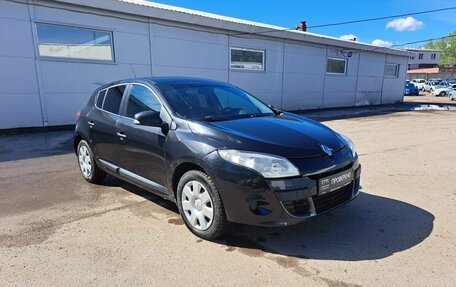 Renault Megane III, 2011 год, 569 000 рублей, 3 фотография