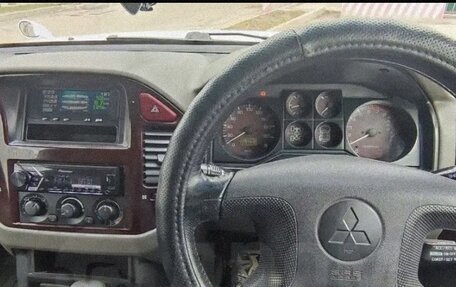 Mitsubishi Pajero III рестайлинг, 2002 год, 600 000 рублей, 7 фотография