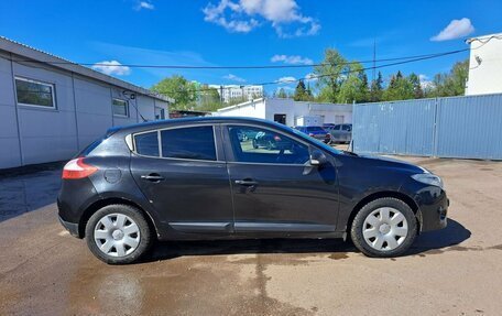 Renault Megane III, 2011 год, 569 000 рублей, 5 фотография