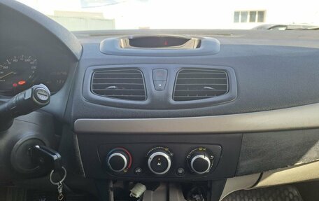 Renault Megane III, 2011 год, 569 000 рублей, 18 фотография