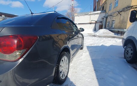 Chevrolet Cruze II, 2011 год, 830 000 рублей, 3 фотография