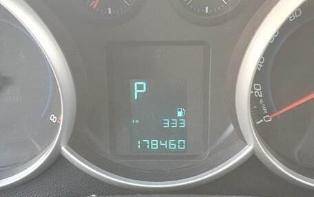 Chevrolet Cruze II, 2011 год, 830 000 рублей, 7 фотография