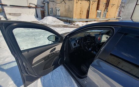 Chevrolet Cruze II, 2011 год, 830 000 рублей, 13 фотография