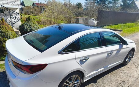 Hyundai Sonata VII, 2018 год, 1 850 000 рублей, 2 фотография