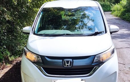 Honda Freed II, 2018 год, 1 850 000 рублей, 3 фотография