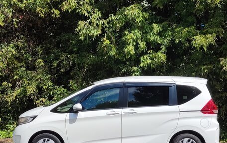 Honda Freed II, 2018 год, 1 850 000 рублей, 5 фотография