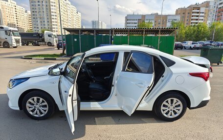 Hyundai Solaris II рестайлинг, 2020 год, 1 499 000 рублей, 3 фотография