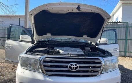 Toyota Land Cruiser 200, 2010 год, 3 450 000 рублей, 19 фотография