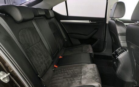 Skoda Superb III рестайлинг, 2017 год, 2 190 000 рублей, 12 фотография