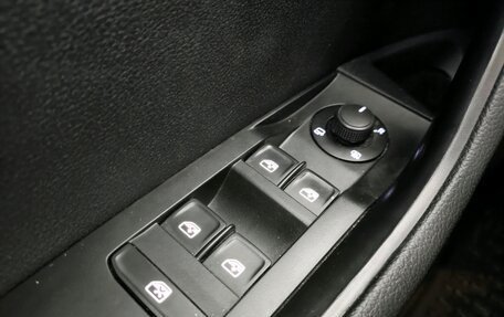 Skoda Superb III рестайлинг, 2017 год, 2 190 000 рублей, 14 фотография