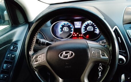 Hyundai ix35 I рестайлинг, 2010 год, 1 200 000 рублей, 11 фотография