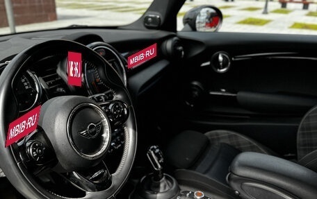 MINI Hatch, 2018 год, 2 190 000 рублей, 9 фотография