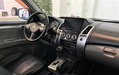 Mitsubishi Pajero Sport II рестайлинг, 2012 год, 1 749 000 рублей, 15 фотография
