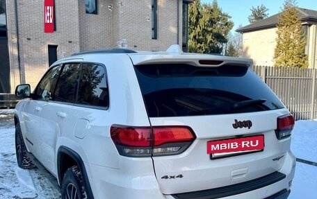 Jeep Grand Cherokee, 2017 год, 3 790 000 рублей, 5 фотография