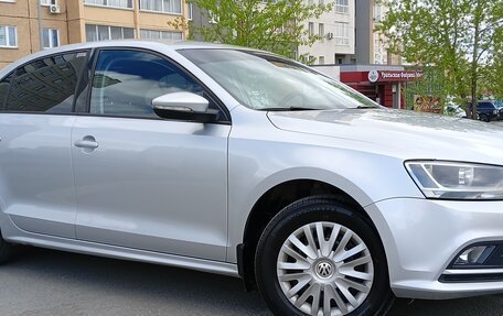 Volkswagen Jetta VI, 2017 год, 1 720 000 рублей, 3 фотография