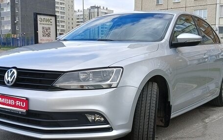 Volkswagen Jetta VI, 2017 год, 1 720 000 рублей, 2 фотография