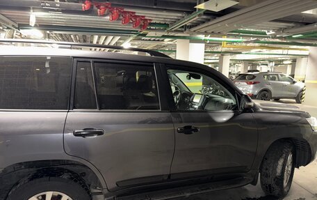 Toyota Land Cruiser 200, 2016 год, 5 500 000 рублей, 5 фотография