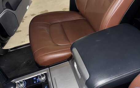 Toyota Land Cruiser 200, 2016 год, 5 500 000 рублей, 9 фотография