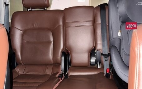 Toyota Land Cruiser 200, 2016 год, 5 500 000 рублей, 8 фотография