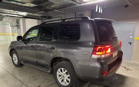 Toyota Land Cruiser 200, 2016 год, 5 500 000 рублей, 15 фотография