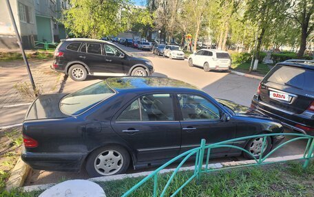 Mercedes-Benz E-Класс, 1999 год, 480 000 рублей, 5 фотография