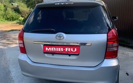 Toyota Wish II, 2003 год, 740 000 рублей, 3 фотография