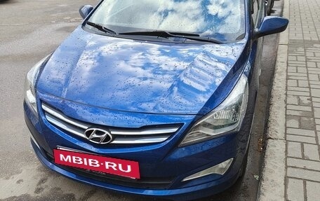 Hyundai Solaris II рестайлинг, 2015 год, 1 390 000 рублей, 3 фотография