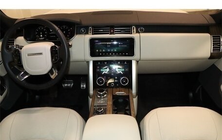Land Rover Range Rover IV рестайлинг, 2022 год, 8 200 000 рублей, 15 фотография