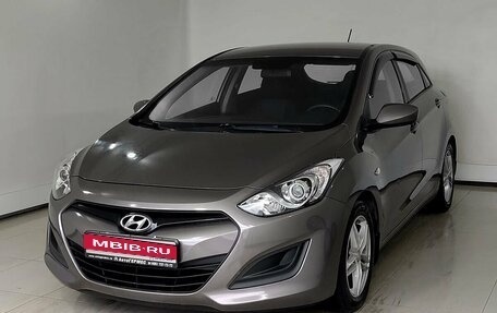 Hyundai i30 II рестайлинг, 2013 год, 990 000 рублей, 1 фотография