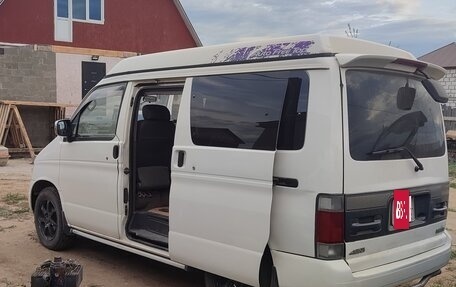 Mazda Bongo Friendee i рестайлинг, 1996 год, 600 000 рублей, 2 фотография