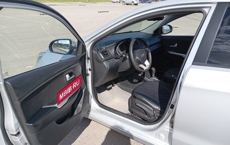 KIA Rio III рестайлинг, 2013 год, 900 000 рублей, 13 фотография
