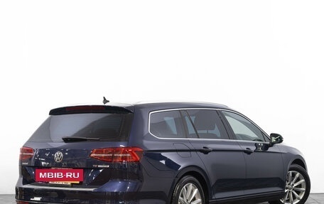 Volkswagen Passat B8 рестайлинг, 2015 год, 1 449 000 рублей, 3 фотография