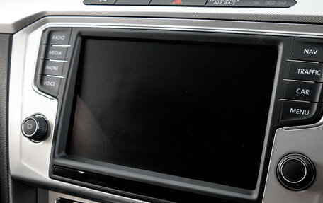Volkswagen Passat B8 рестайлинг, 2015 год, 1 449 000 рублей, 20 фотография
