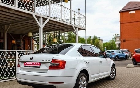Skoda Octavia, 2018 год, 1 350 000 рублей, 2 фотография